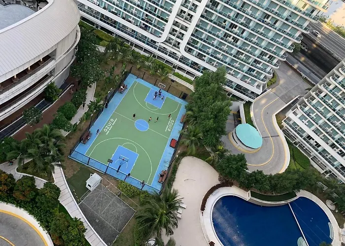 Apartment Azure C5 Man-made Balcony Multiple Units Manila