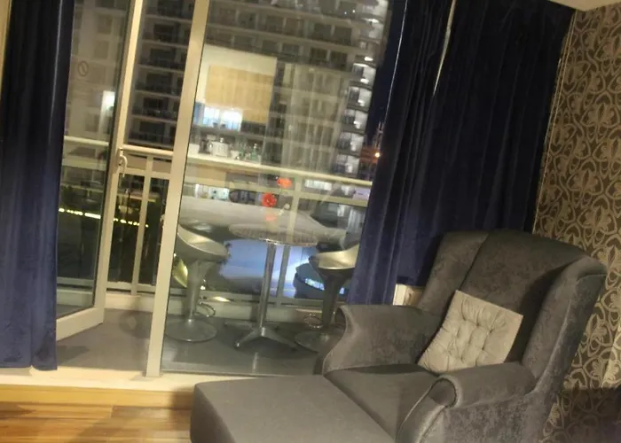 Apartment Azure C5 Man-made Balcony Multiple Units Manila