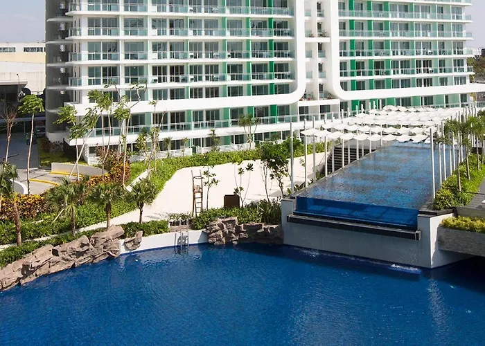 Azure C5 Man-made Balcony Multiple Units Apartment *